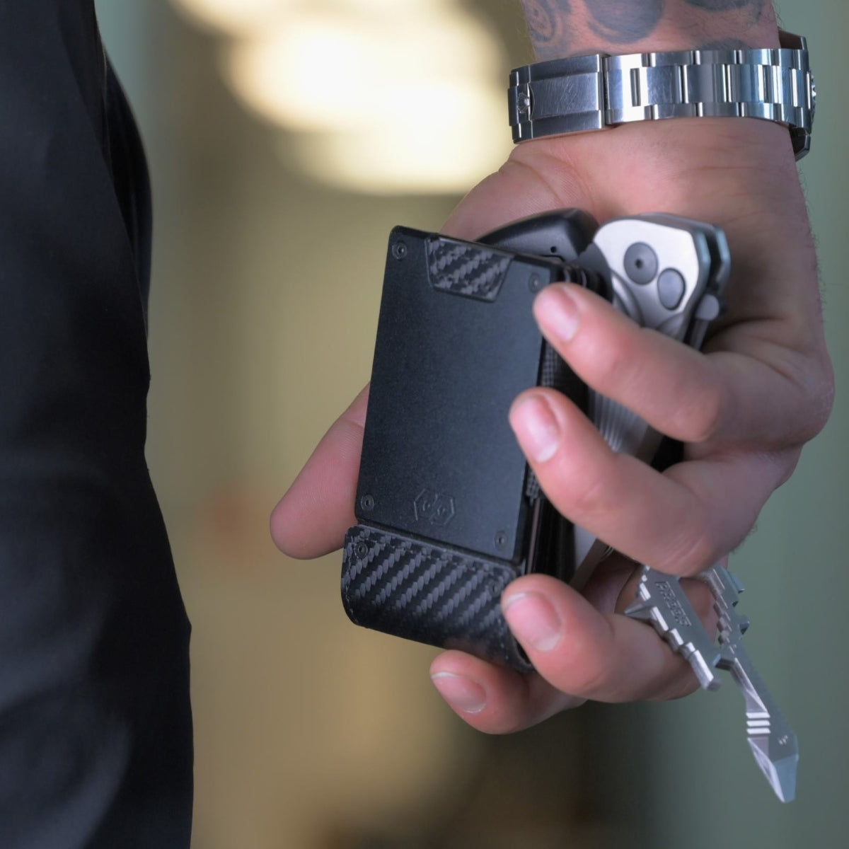 PROOF Wallet | The Oracle | Black Carbon Fiber & Dark Gunmetal