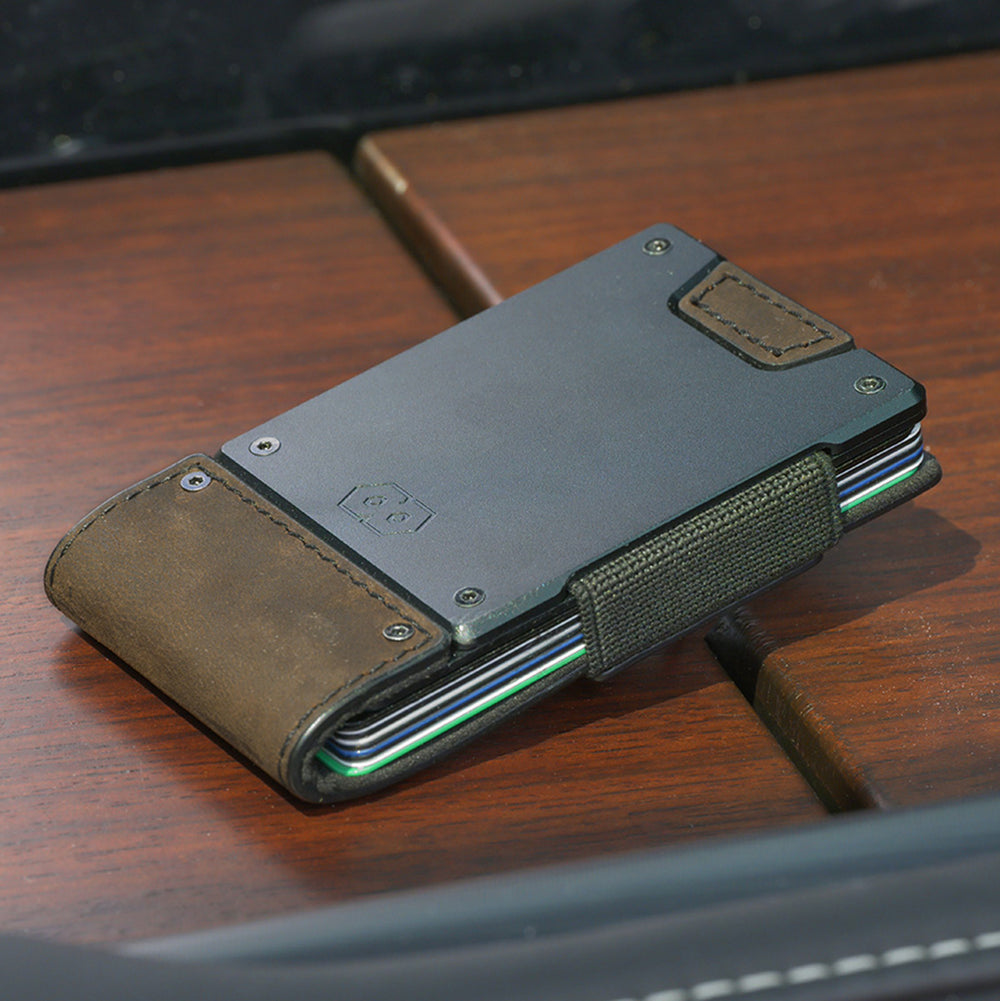 Defect Wallet Zoom